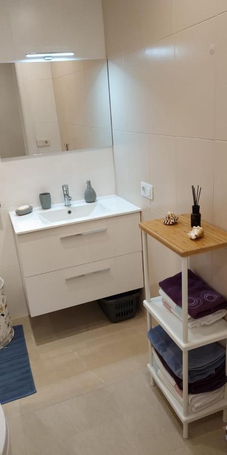Cozy & Bright Flat At The Entrance Of Old Valenciaアパートメント エクステリア 写真